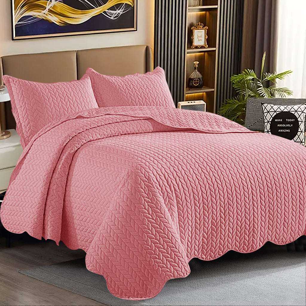 Classic Quilted Bed Throw