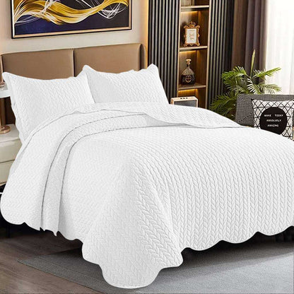 Classic Quilted Bed Throw